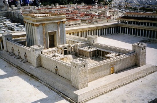 A Rebuilt Temple in Jerusalem? A Look at Ezekiel's Vision in Chapters 40-48  — The Riddleblog